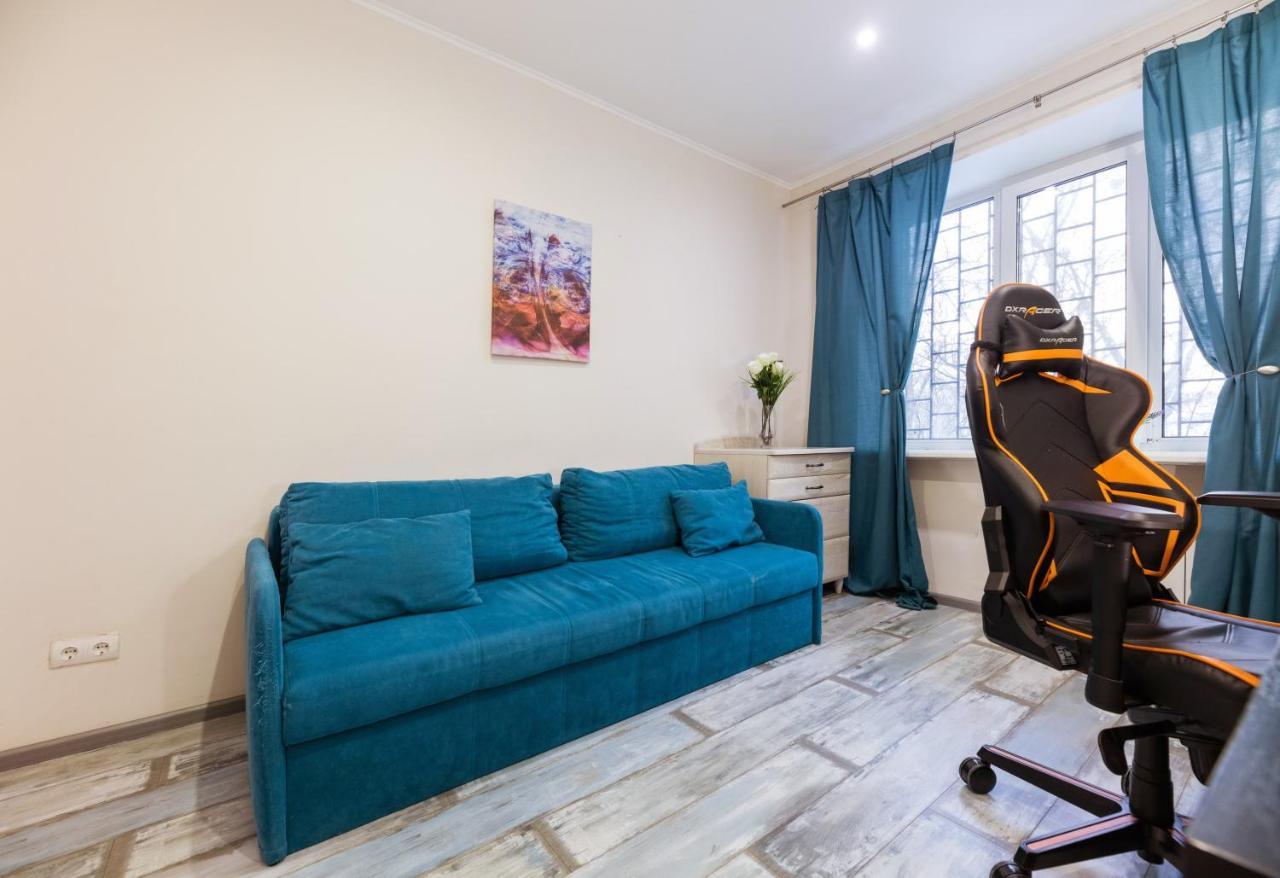 На Палаце Спорта Apartment Kyiv Exterior photo