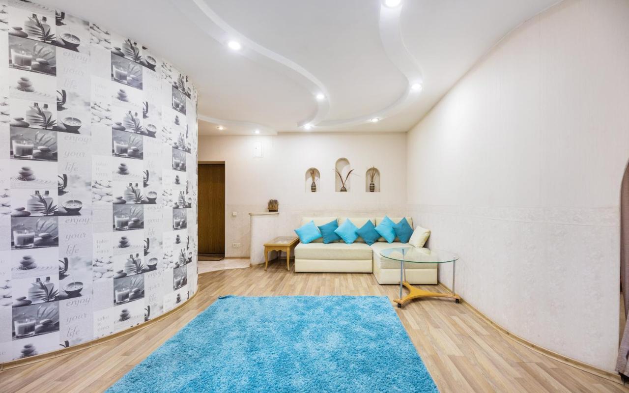На Палаце Спорта Apartment Kyiv Exterior photo
